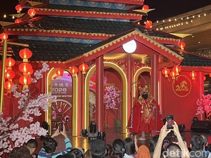 Melihat Tarian Sulap Wajah Khas Tionghoa Saat Imlek, Dulunya Jadi Rahasia Negara