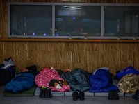 Bandara Dibuka Lagi Usai Serangan Udara Paksa NATO Aktifkan Jet Tempur