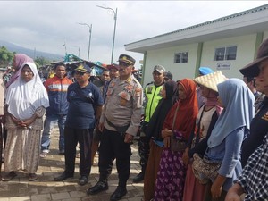 Pedagang Diperas Preman, Polisi Datangi Pasar Sila Bima