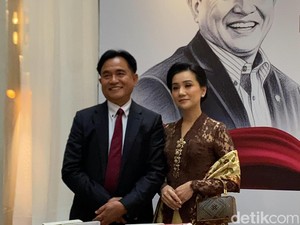 Yusril Luncurkan 8 Buku Jejak Gagasan dan Perjalanannya di Usia 70 Tahun