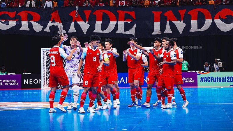 Pemain Timnas futsal Indonesia saat bertanding melawan Timnas futsal Iran pada pertandingan final AFC Futsal Asian Cup 2026 di Indonesia Arena, Senayan, Jakarta, Sabtu (7/2/2026). (Instagram/timnasfutsal)