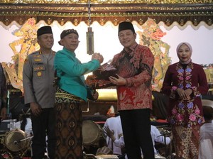 Wayang Kulit Semar Mbangun Kayangan Meriahkan Harjasda ke-167 Sidoarjo