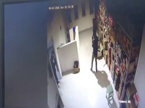 Minimarket di Muaro Jambi Dibobol Maling, Rokok dan Uang Raib