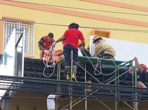 Pekerja Las Asal Makassar Tewas Kesetrum di Bulukumba Saat Kerja Reklame