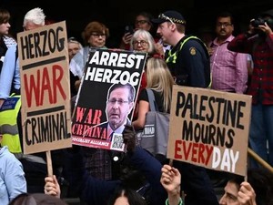 Ribuan Orang Demo di Australia Tolak Kunjungan Presiden Israel