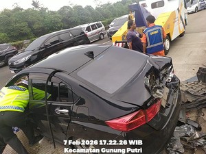 Potret Ringsek Mobil Diva Siregar Usai Kecelakaan di Tol Jagorawi