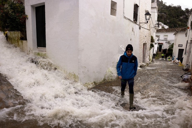 A drone view shows an isolated farm, surrounded by water, where ten thoroughbred horses and some dogs, which have gone for two days without being fed, wait for help, due to the Guadalete River overflowing, after heavy rains, as Storm Marta hits parts of Spain, in Jerez de la Frontera, Spain, February 8, 2026. REUTERS/Guillermo Martinez