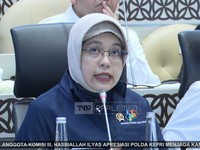 Kepala BPS, Amalia A. Widyasanti dalam rapat konsultasi dengan Pimpinan Komisi DPR RI di Komplek Parlemen, Jakarta, Senin (9/2/2026). (Tangkapan Layar Youtube/TVR Parlemen)