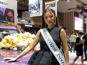 Sanly Liu Beberkan Standar Elegan dan Nyaman Pilih Barang