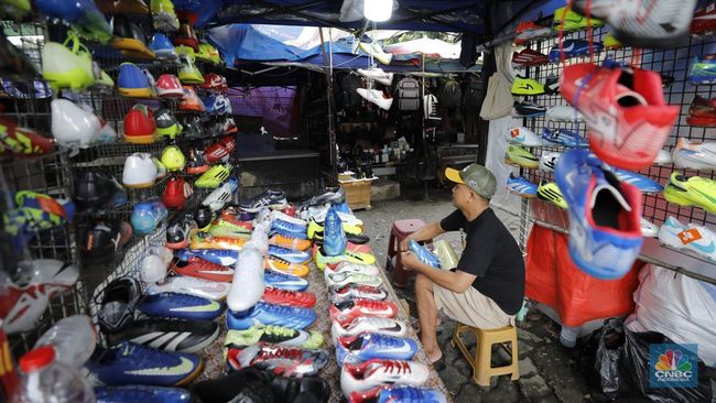 Taman Puring Belum Direnovasi Usai Kebakaran, Pedagang Jualan di Sini