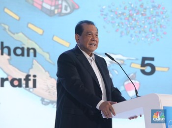 Bos CT Corp Ungkap Dedolarisasi Tengah Terjadi di Dunia: Ulah Trump