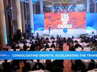 Video: CT Bongkar Sebab Trump Kobarkan Perang Dagang - Harga Emas Naik