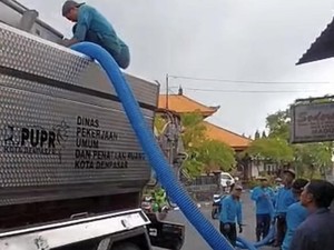 Pemkot Denpasar Kerahkan 2 Vacuum Jetting untuk Tangani Drainase Tersumbat