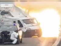 Mencekam! Detik-Detik Perampokan Bersenjata Serang Mobil Duit di Tol