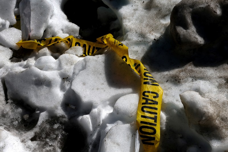 NEW YORK, NEW YORK - FEBRUARY 09: Ice floes cover part of the Hudson River along the Manhattan shoreline as New York City continues to experience frigid temperatures on February 9, 2026, in New York City. Some ferry services have been cancelled, and the remaining boats have had to add up to 20 minutes on routes to and from New Jersey to navigate the ice.   Spencer Platt/Getty Images/AFP (Photo by SPENCER PLATT / GETTY IMAGES NORTH AMERICA / Getty Images via AFP)