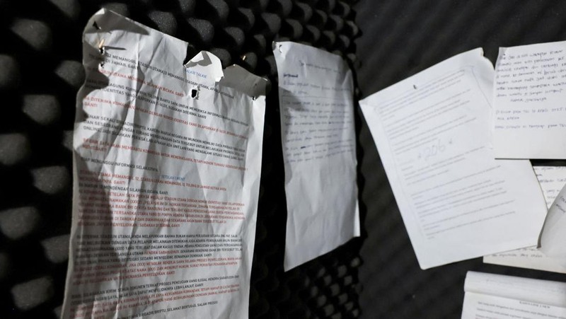 Scam compounds in O'Smach used for scam operations, behind wire fencing at the Chong Chom-O'Smach border crossing, which was bombed and occupied by the Thai military in December following clashes between Thailand and Cambodia along a disputed border area, in Samraong, Oddar Meanchey province, Cambodia, February 2, 2026. REUTERS/Chalinee Thirasupa