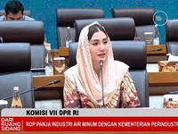 DPR Soroti Bahaya Ketiadaan Standar Galon Guna Ulang, Ini Risikonya!
