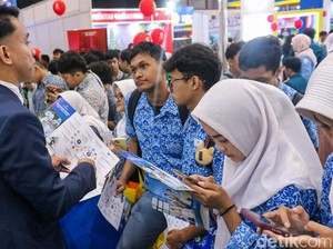 Banyak Anak Indonesia Tak Eligible Kuliah, Kemdikti Ungkap Alasannya