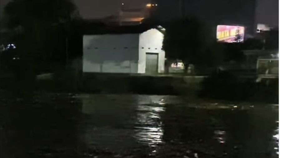 Banjir Sentul. (Tangkapan Layar/Ist)