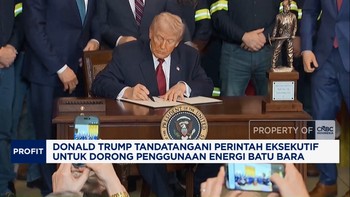 Video: Trump Teken Perintah Eksekutif Penggunaan Energi Batu Bara
