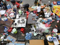 Bogor Dihantam Puting Beliung, Lapak Pedagang Hancur-Pohon Tumbang