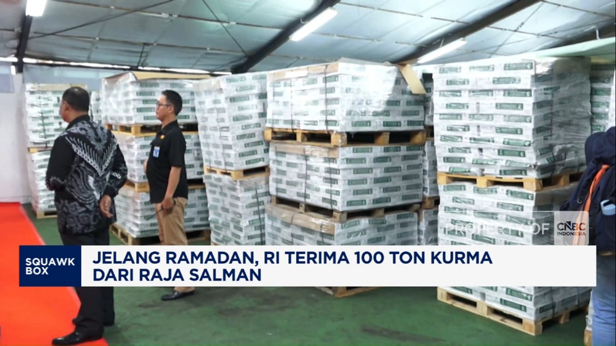 Video: Jelang Ramadan, RI Terima 100 Ton Kurma dari Raja Salman