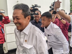 Senyum Trenggono Ditanya Sudah Baikan dengan Purbaya Usai Ribut di Medsos