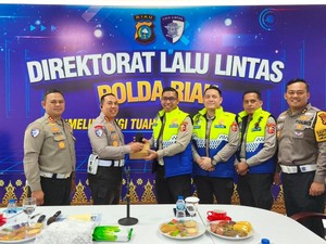 Korlantas Polri Perkuat Pengawasan Digital Polda Riau Lewat ETLE Mobile Handheld