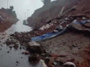 TPT Longsor di Lingkar Utara Jatigede, Jalur Ditutup Sementara