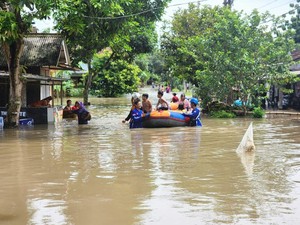 Warga Jember Tewas Tersengat Listrik Saat Bersih-bersih Rumah Usai Banjir
