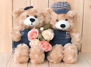 20 Ide Kado Valentine untuk Pacar Selain Cokelat, Simpel tapi Bikin Meleleh
