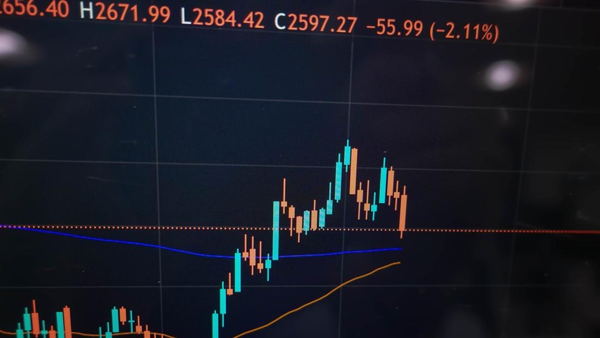 IHSG Melemah Jelang Libur Panjang, Ini 5 Saham Rekomendasi Hari Ini