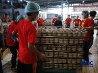 Begini Potret Pabrik Kue Keranjang Jelang Imlek 2026