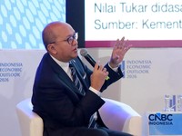 Menteri Investasi/CEO Danantara, Rosan Roeslani menyampaikan paparan dalam Indonesia Economic Outlook 2026 di Gedung Danantara (CNBC Indonesia/Muhammad Sabki)