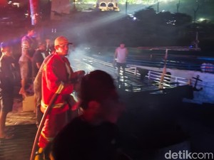 Video: Kebakaran 4 Kapal Wisata di Labuan Bajo!