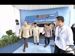Prabowo Hadiri Peresmian SPPG Polri di Palmerah Jakbar