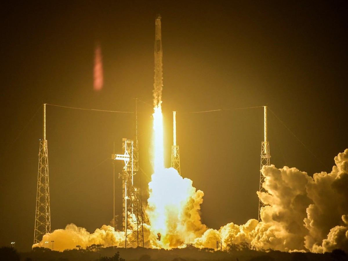 Peluncuran Berhasil, SpaceX Bawa Empat Awak ke Stasiun Luar Angkasa ISS