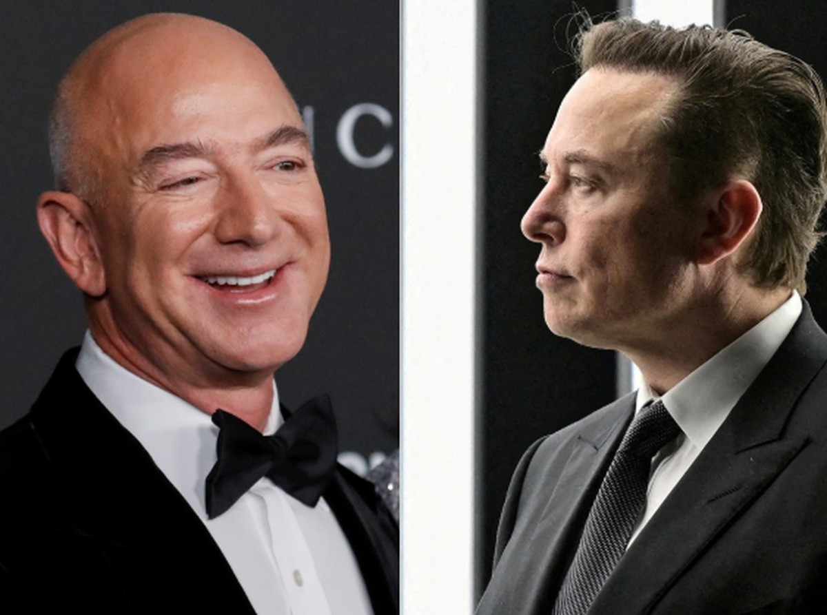 Persaingan Elon Musk dan Jeff Bezos Memacu Perlombaan Misi Bulan Baru