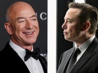 Sengit! Elon Musk dan Jeff Bezos Bertarung Bangun Pangkalan di Bulan