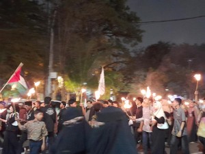 Pawai Obor Sambut Ramadan di Medan Usung Tema Lekas Pulih Sumatra