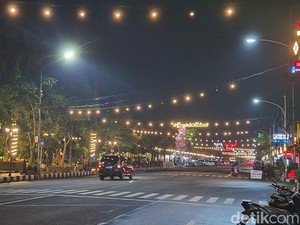 Gemerlap Malam Jalan Ahmad Yani Nganjuk Kini Makin Cantik Loh