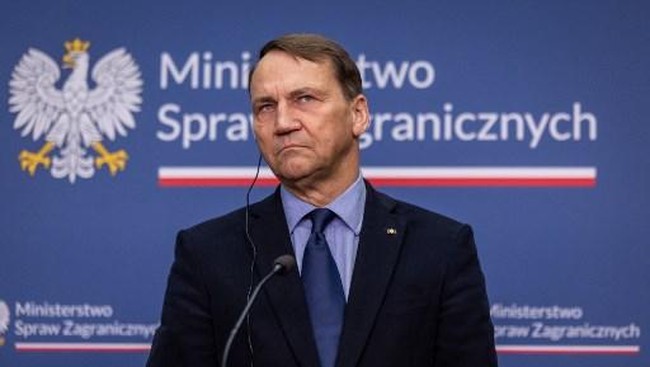 'Bohir Perang' Ukraina Marah Dicuekin Trump, Ungkap Gelontorkan Segini