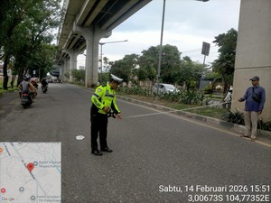 Pemotor di Palembang Tewas Ditabrak Mobil, Sopir Kabur