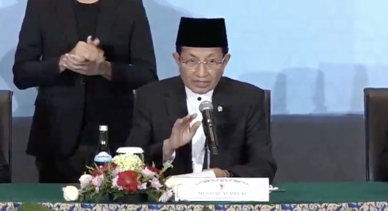 Menteri Agama RI, Nasaruddin Umar saat menyampaikan konferensi pers terkait penentuan 1 Ramadan 1447 Hijriah, hari ini, Selasa (17/2/2026). (Tangkapan Layar Youtube/Kemenag RI)