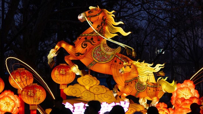 Instrumen Investasi Ini Bakal Bawa Cuan di Tahun Kuda Api