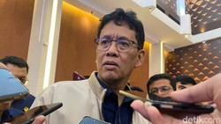 Purbaya Tolak Usul IMF Naikkan Pajak: Ekonomi Runtuh, Terpaksa Utang Lagi!