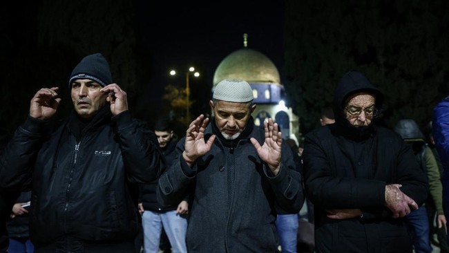 Israel Menggila di Al-Aqsa, Picu "Bom Waktu" Saat Bulan Ramadan