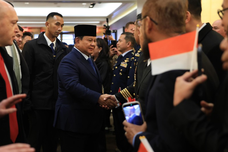 Presiden Indonesia Prabowo Subianto tiba di Amerika Serikat, Selasa, (17/2/2026), pukul 11.55 waktu setempat. Pesawat Garuda Indonesia-1 yang membawa Prabowo dan rombongan mendarat di Pangkalan Militer Andrews, Washington DC. (Dok. Biro Pers Sekretariat Presiden)