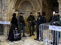 Potret Polisi Israel Awasi Ketat Kompleks Al-Aqsa Selama Ramadan