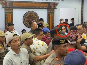Bupati Tana Toraja Nyaris Diamuk Massa Tolak Proyek Geothermal di Kantor DPRD